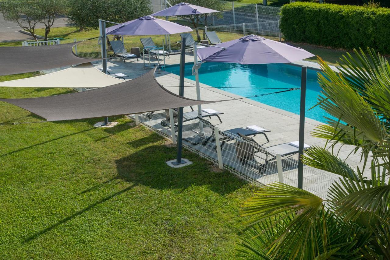 Ibis Styles Pertuis Portes Du Luberon Exterior photo