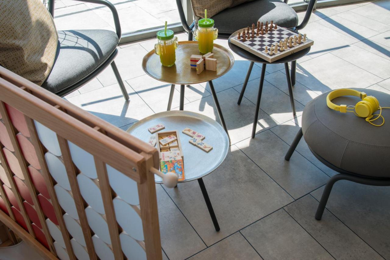 Ibis Styles Pertuis Portes Du Luberon Exterior photo