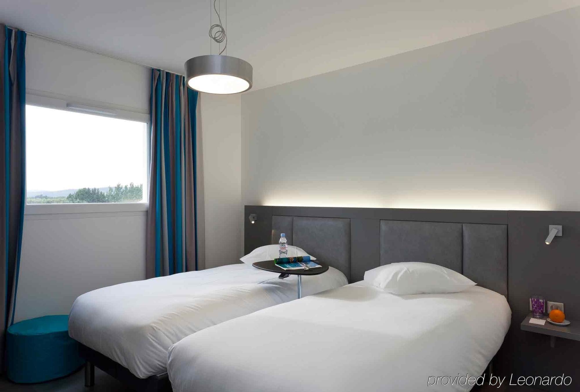 Ibis Styles Pertuis Portes Du Luberon Room photo